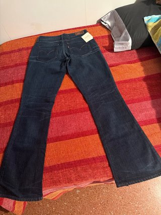 Pantalón vaquero azul mujer