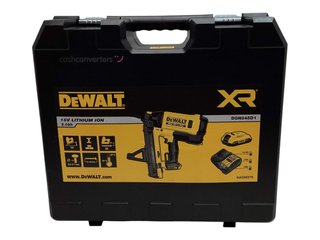 clavadora dewalt dgn845d1