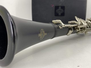 clarinete buffet crampon b10