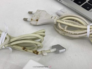 portatil apple apple macbook air core i5 1.6 11 (2015) (a1465)