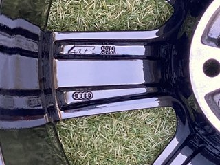 Llantas Originales Audi 17" - Impolutas