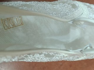 Zapatos plataforma encaje blancos Talla 36