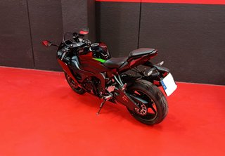 KAWASAKI NINJA ZX-6R