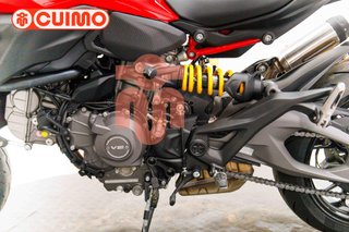 DUCATI MONSTER 937
