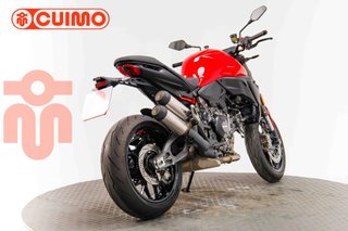 DUCATI MONSTER 937