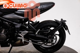 TRIUMPH TRIDENT 660