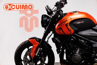 TRIUMPH TRIDENT 660