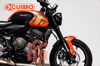 TRIUMPH TRIDENT 660
