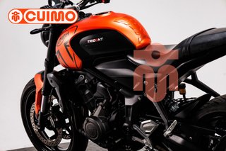 TRIUMPH TRIDENT 660