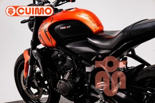 TRIUMPH TRIDENT 660
