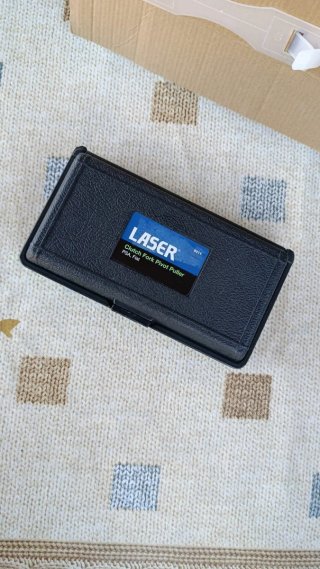 Laser 8211 - Estrattore per PSA/Fiat