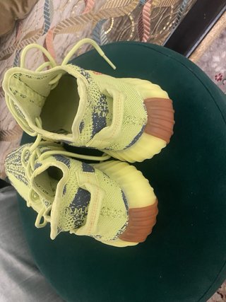 Adidas Yeezy Boost 350 V2 Semi Frozen Yellow
