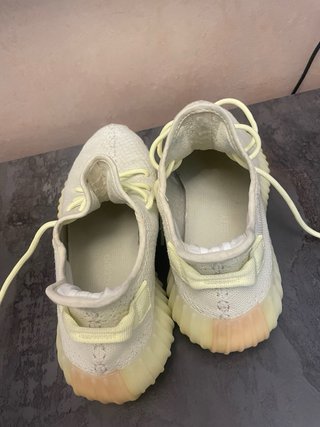 Adidas Yeezy Boost 350 V2 Amarillo