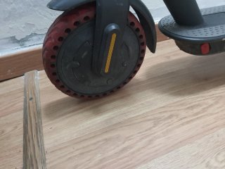 Patinete Eléctrico Xiaomi Essential 1
