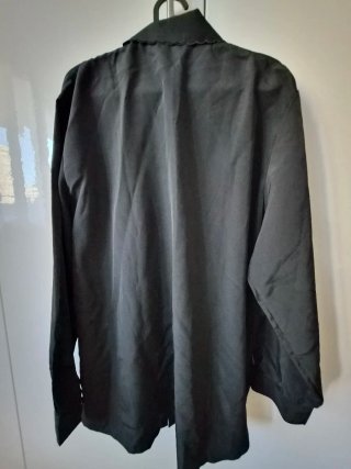 Blusa negra Talla Grande XXXL / 46 / 18