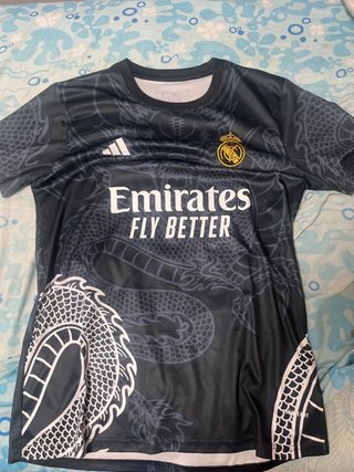 Camiseta Real Madrid Dragón Negra Talla S