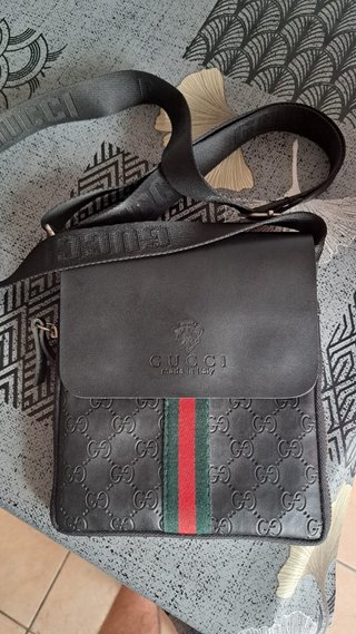 Bolso bandolera Gucci negro y multicolor