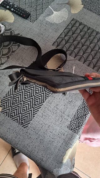 Bolso bandolera Gucci negro y multicolor