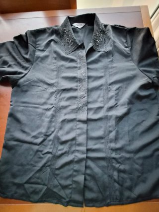 Blusa Negra Talla XXXL / 46 / 18
