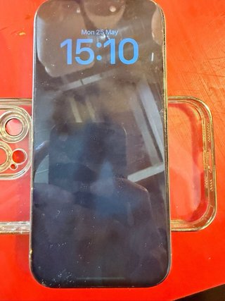 iPhone 16 Pro 256gb iOS version 26.5 battery 90