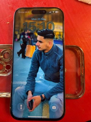 iPhone 16 Pro