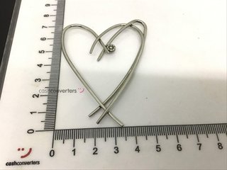 colgante oro 18k con piedra con diamante