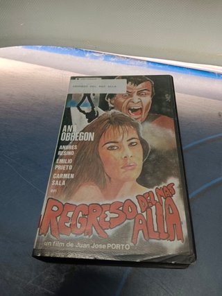 Película en VHS regreso del más allá, con Ana Obregón