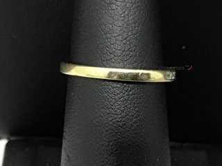 anillo oro 18k con piedra con diamante