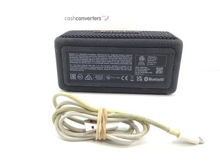 altavoz portatil bluetooth marshall emberton ii