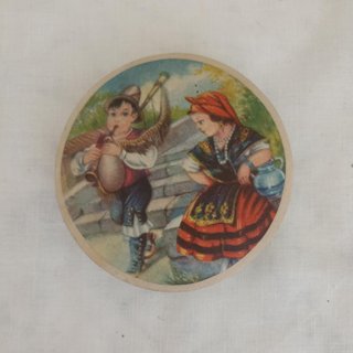 Scatola Vintage in Cartone Illustrata