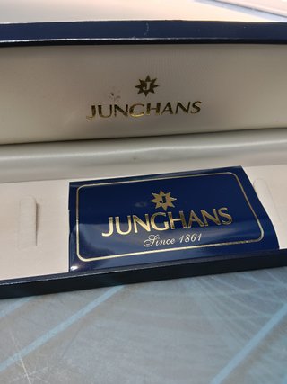 Reloj de pulsera cronógrafo Junghans. Nuevo.