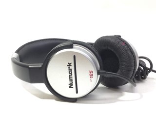 diadema numark hs125