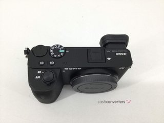 camara digital evil sony alpha a6600 (ilce-6600)