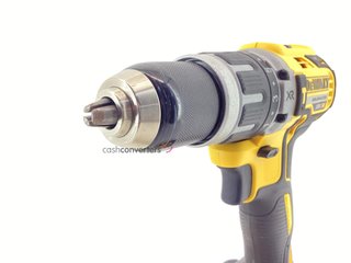 taladro a bateria dewalt dcd796