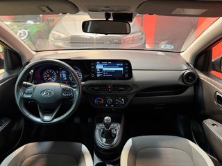 Hyundai i10 1.0MPI Tecno “Cámara, CarPlay..”