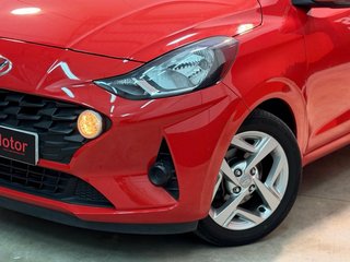 Hyundai i10 1.0MPI Tecno “Cámara, CarPlay..”