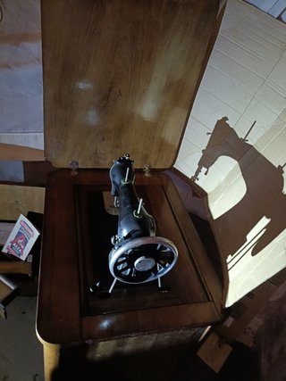 Máquina de coser Alfa vintage