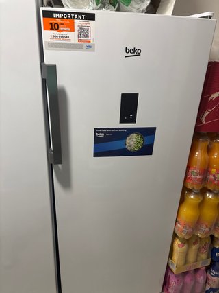 Congelador vertical Beko