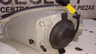 FARO DERECHO MG ROVER SERIE 100 (XP) * |