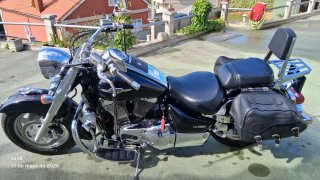 Suzuki Intruder 1500 VL Negro