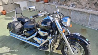 Suzuki Intruder 1500 VL Negro