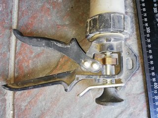 Pistola tubular de cartuchos de salchichón de 600