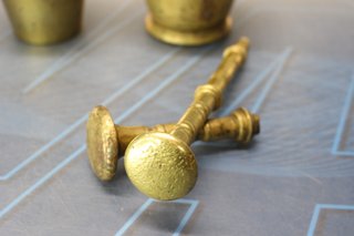 2 Mortai in bronzo con i loro martelli