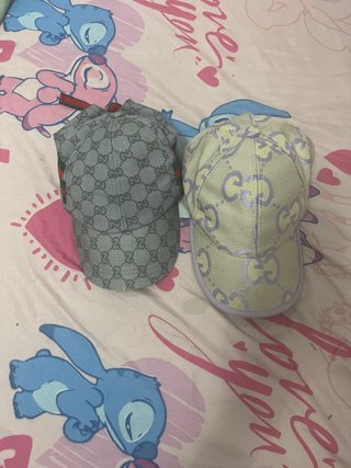 Gorras Gucci Grises y Amarillas