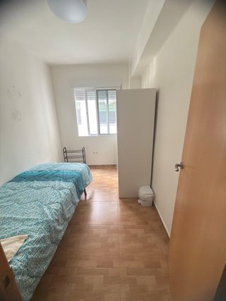 Habitación individual amueblada 450