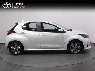 TOYOTA Yaris 1.5 120H Active Plus