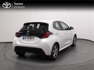 TOYOTA Yaris 1.5 120H Active Plus