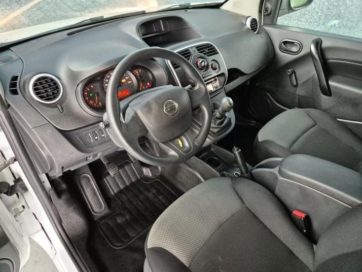 Nissan 2022, foto 6