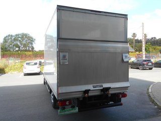 NISSAN INTERSTAR 165 CV CAJA PAQUETERA CON RAMPA