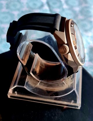 Reloj UNDONE AQUADEEP